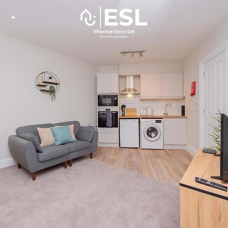 Studio 2, Second Floor Town Centre Apartment 什鲁斯伯里 外观 照片